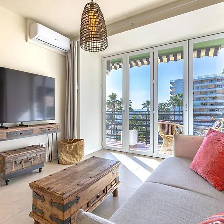 Lejlighed Boho Chic Apt, Frontline Sea & Paseo Views *